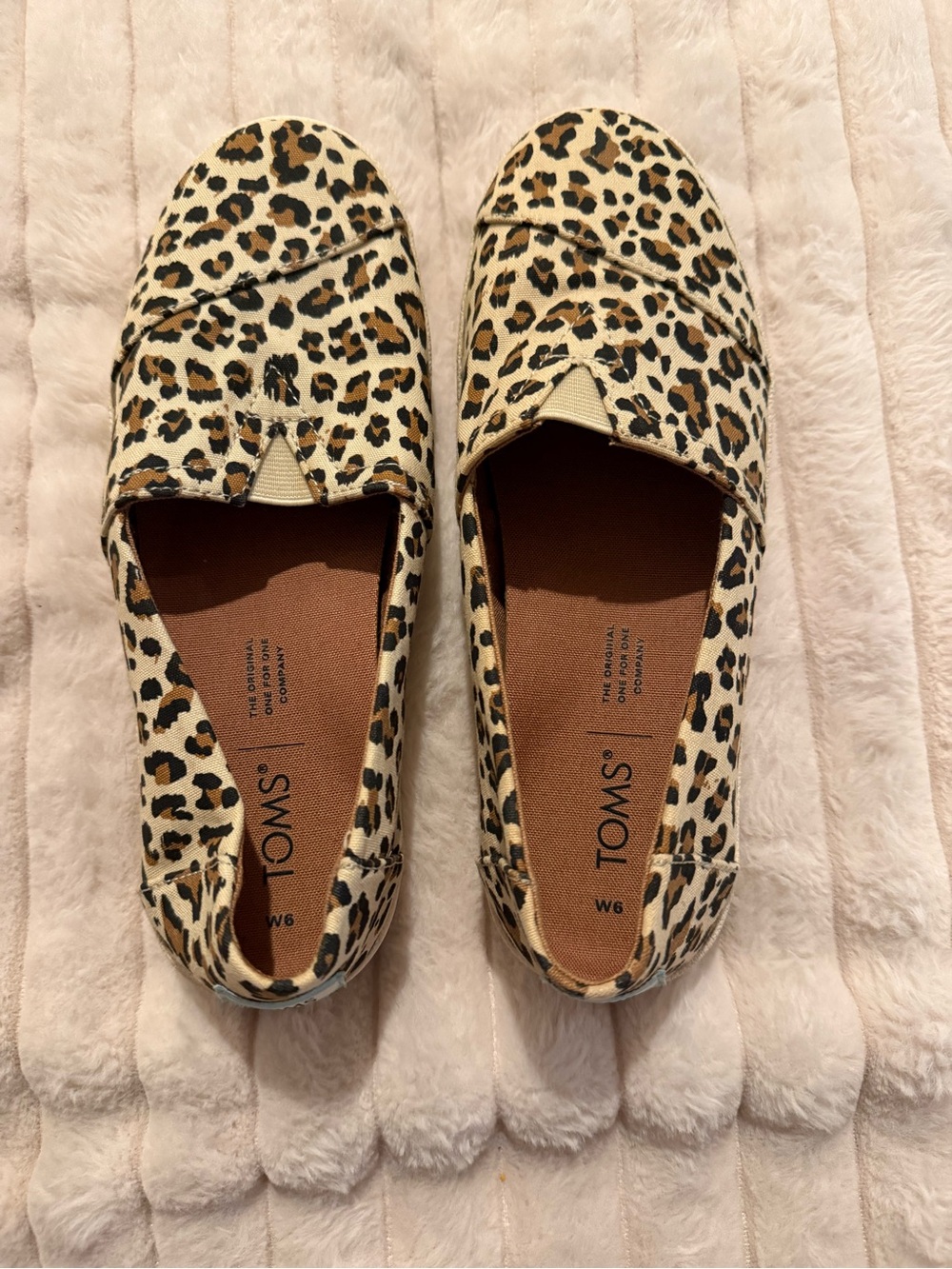 Toms Leopard Print Slip-On Flats in Tan and Black